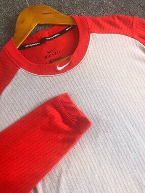 Nike Shirt Mens Large Red White Baseball MLB Compression Fitted Raglan